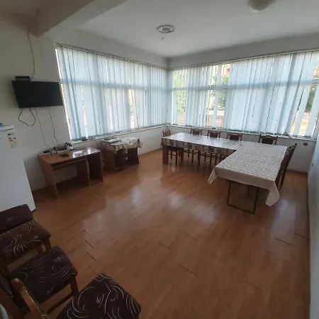 Hostel Guest Centar *